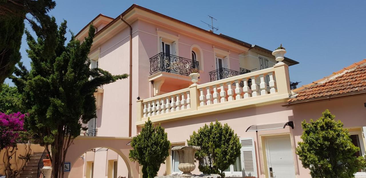 Hotel Le Vauban Villefranche-sur-Mer Exteriér fotografie